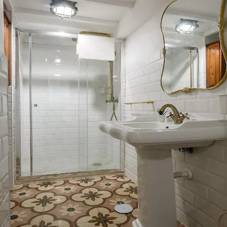 Casa Del Coleccionista By Cadiz4rentals 加的斯