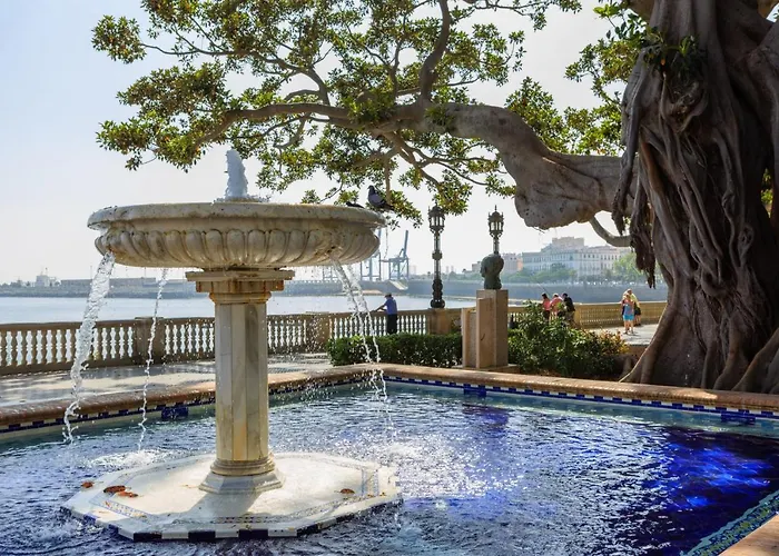 Casa Del Coleccionista By Cadiz4rentals * كاديز