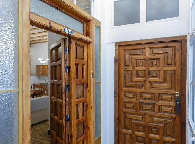 Casa Del Coleccionista By Cadiz4rentals