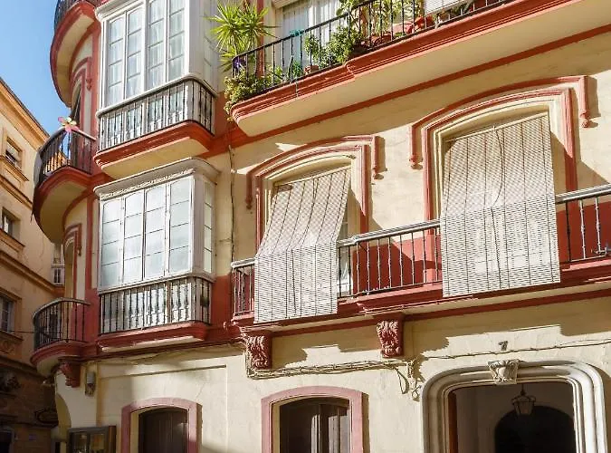 Casa Del Coleccionista By Cadiz4rentals דירה קדיז